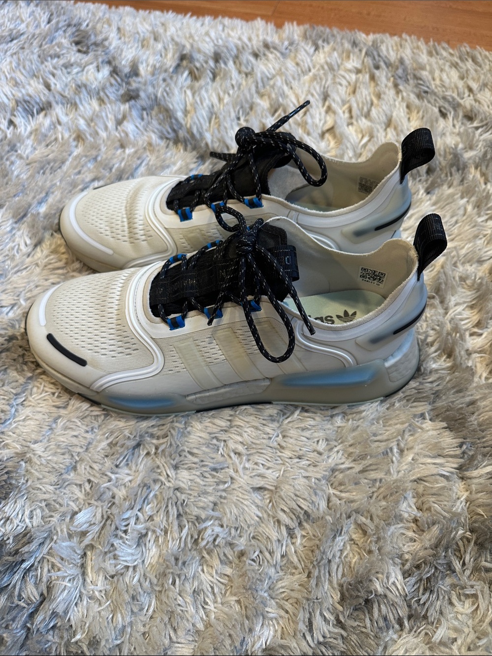 Adidas NMD_V3 'Crystal White Blue Rush'